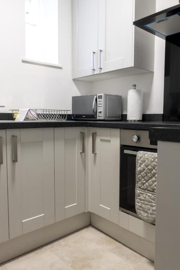 2A Spv Double En-Suite Room Wakefield Bagian luar foto